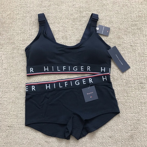 tommy hilfiger sports bra set
